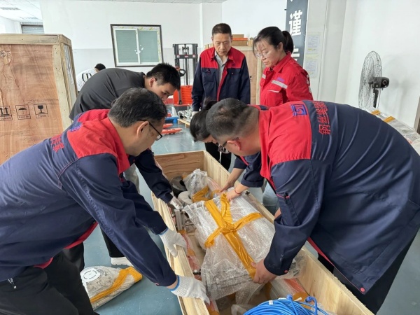 破暑前行，全員沖刺，鑄就泰斯特新速度！